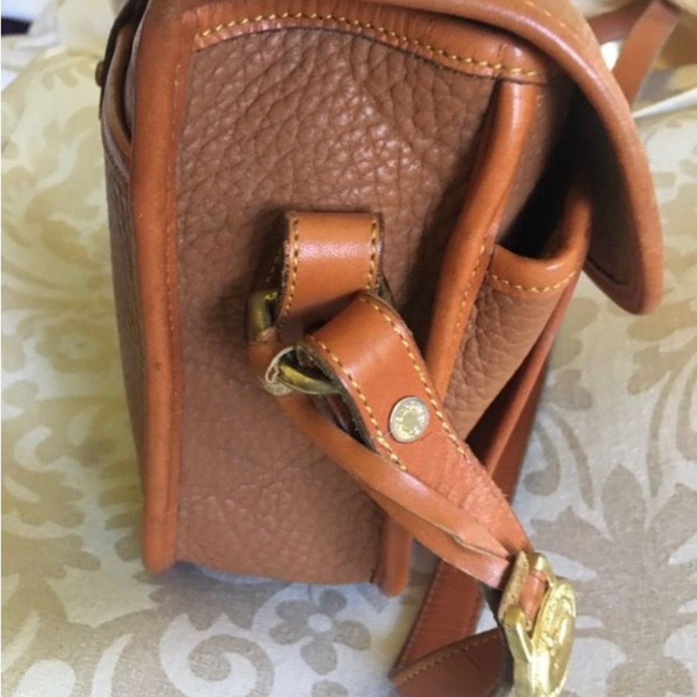 Vintage Authentic Dooney & Bourke Brown Pebble Leather Handbag - Picture 4 of 6